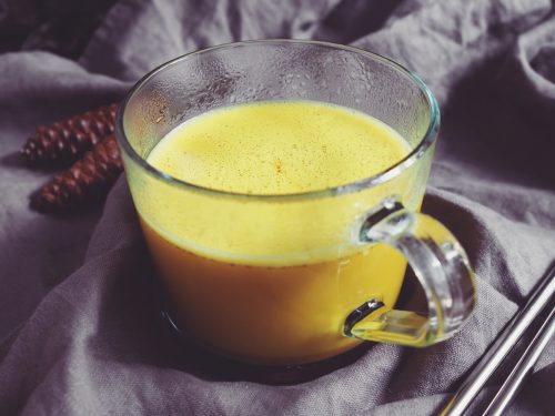 Złote mleko – kurkumowe latte (golden milk)