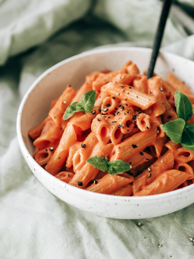 Penne alla vodka – eatmeplease.pl